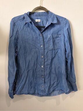 Foxcroft | Coastal Cowgirl Striped Chambray Shirt | Size 8